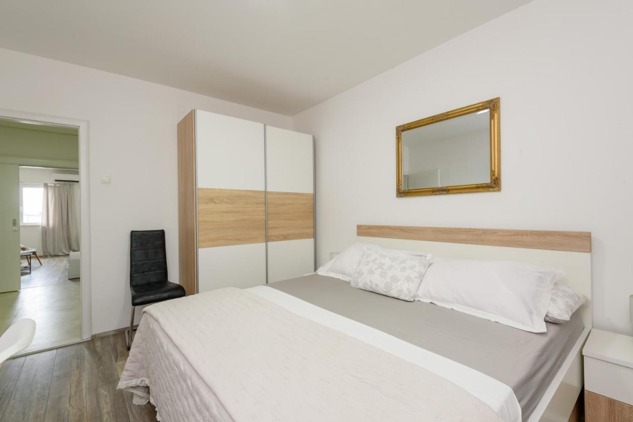 Apartment Tina Ploce  Kültér fotó